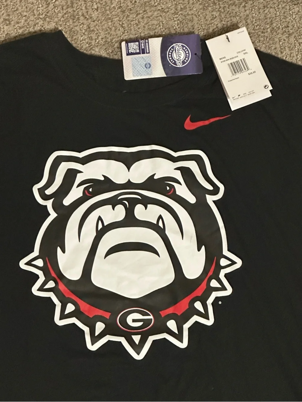 Nike front bulldog